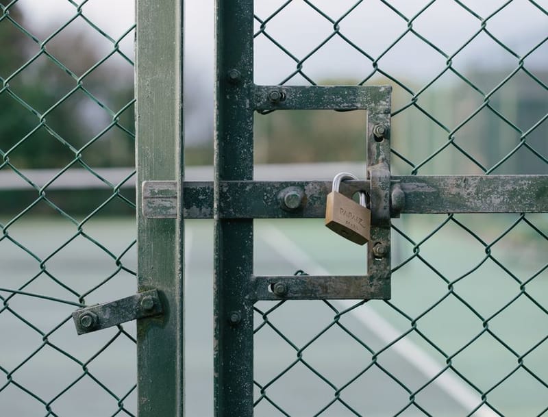 The Out-of-Court Ball in Padel: Playing Through the Door