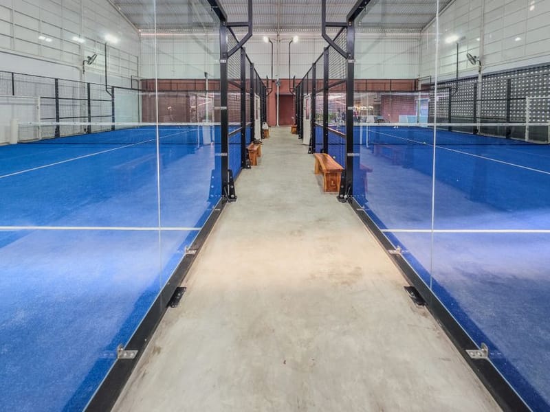 Padel Court Types: Panoramic vs Corner vs Multisport